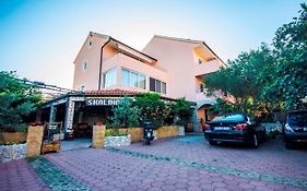 Apartments And Rooms Skalinada